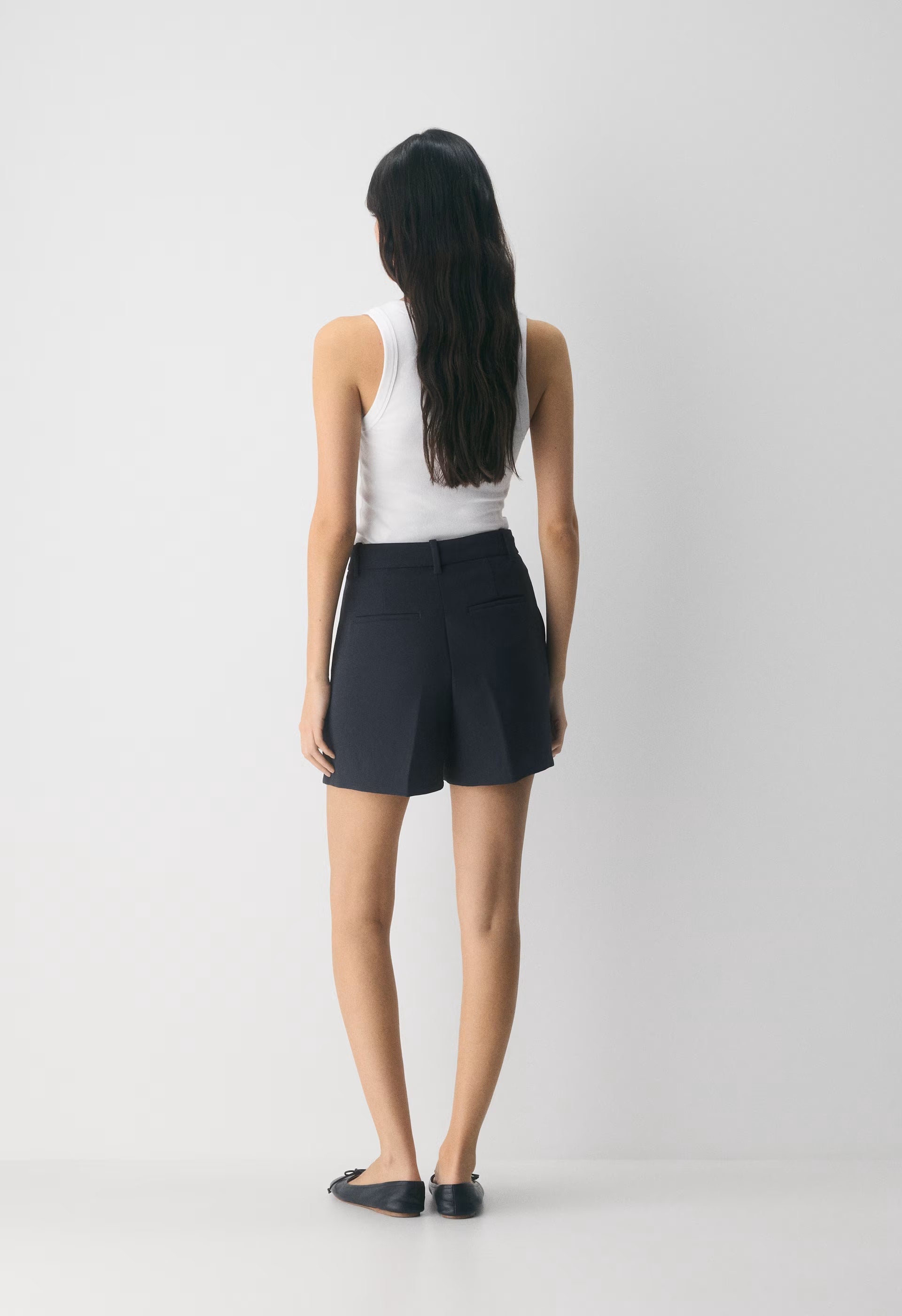 The Effortless Short™ Mid-Thigh - Crepette™ - DARK NIGHT NAVY