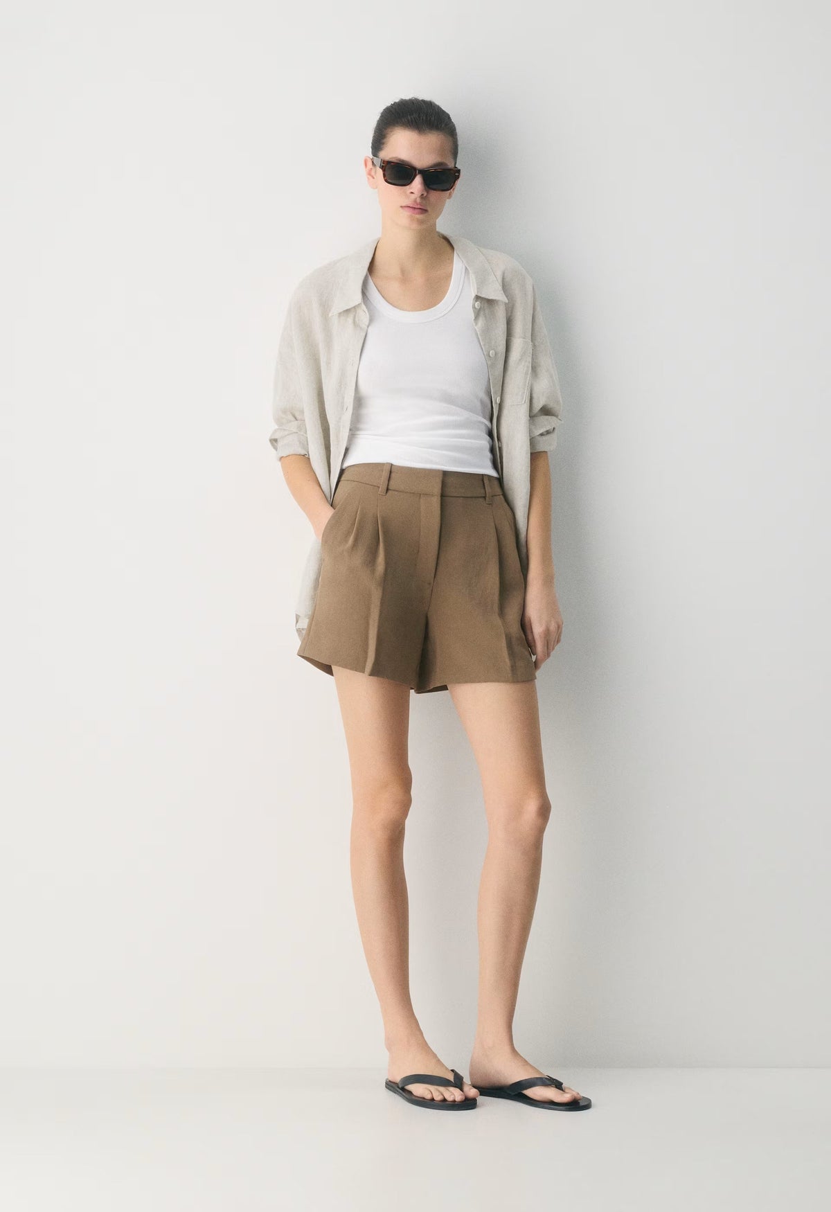 The Effortless Short™ Mid-Thigh - Crepette™ - FOLIO TAUPE