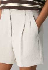 The Effortless Short™ Mid-Thigh - Crepette™ - METROPOLIS BEIGE