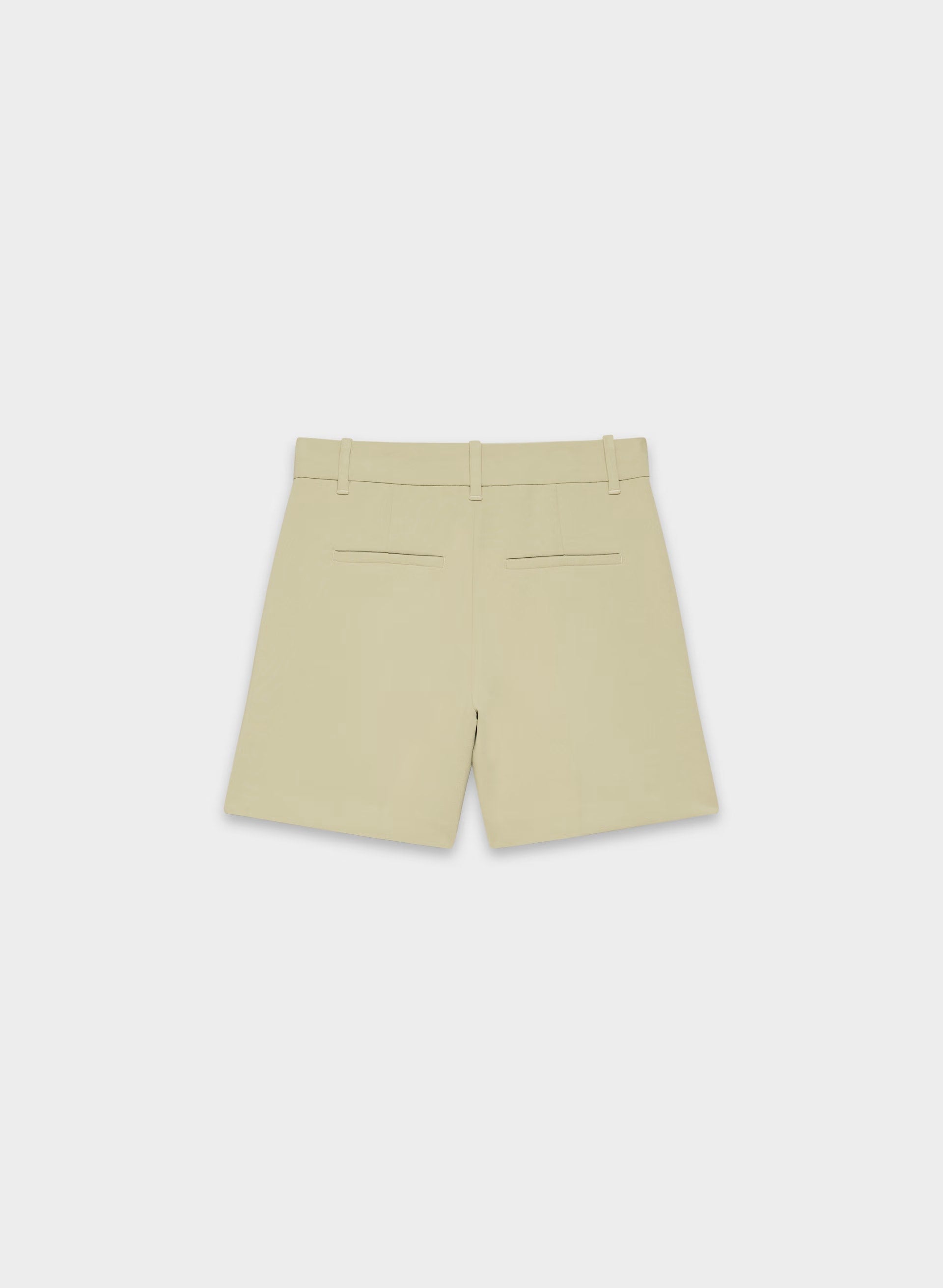 The Effortless Short™ Mid-Thigh - Crepette™ - MARTINI OLIVE