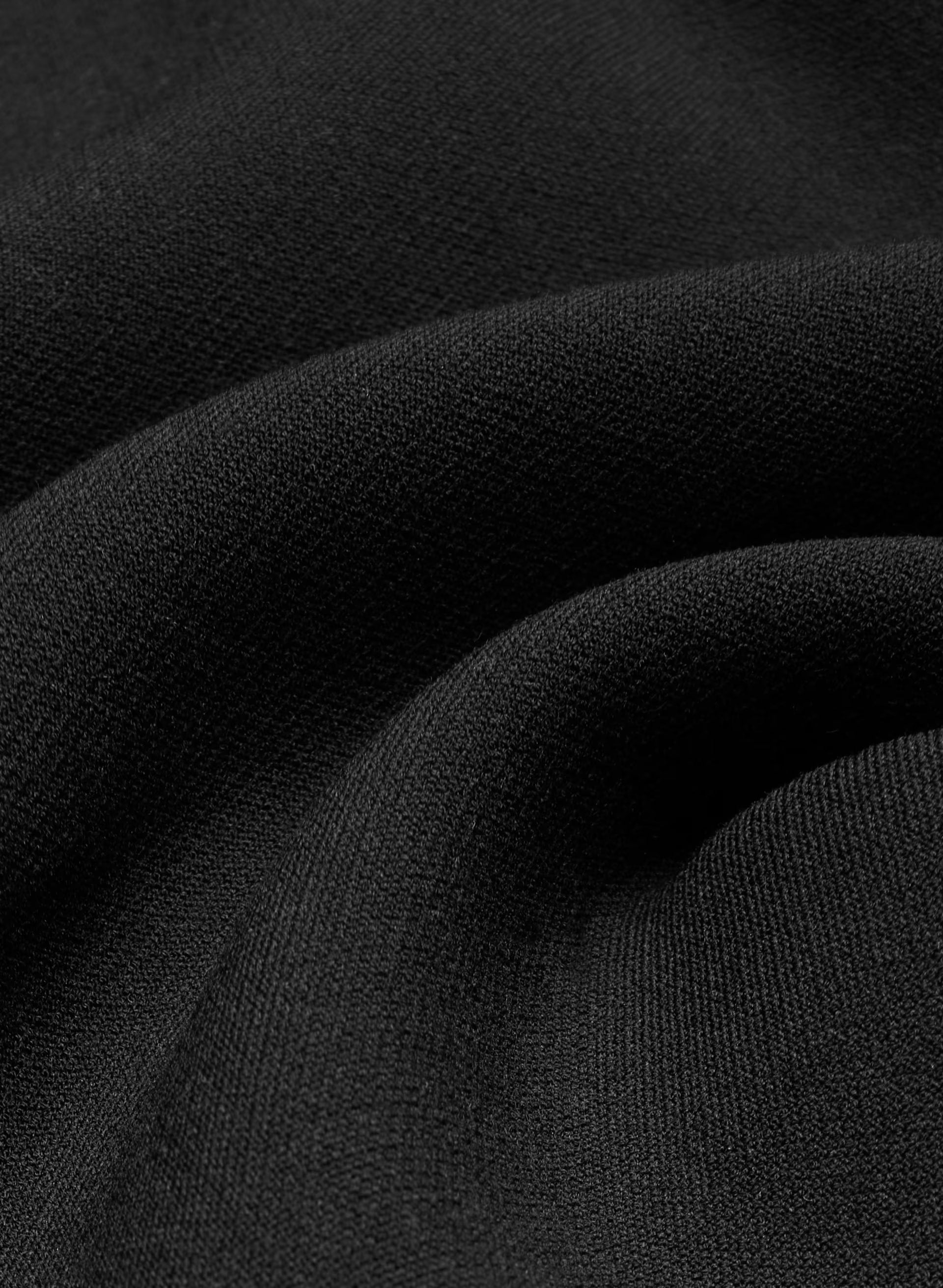 New Agency Mid-Thigh Short - Eversential™ - BLACK