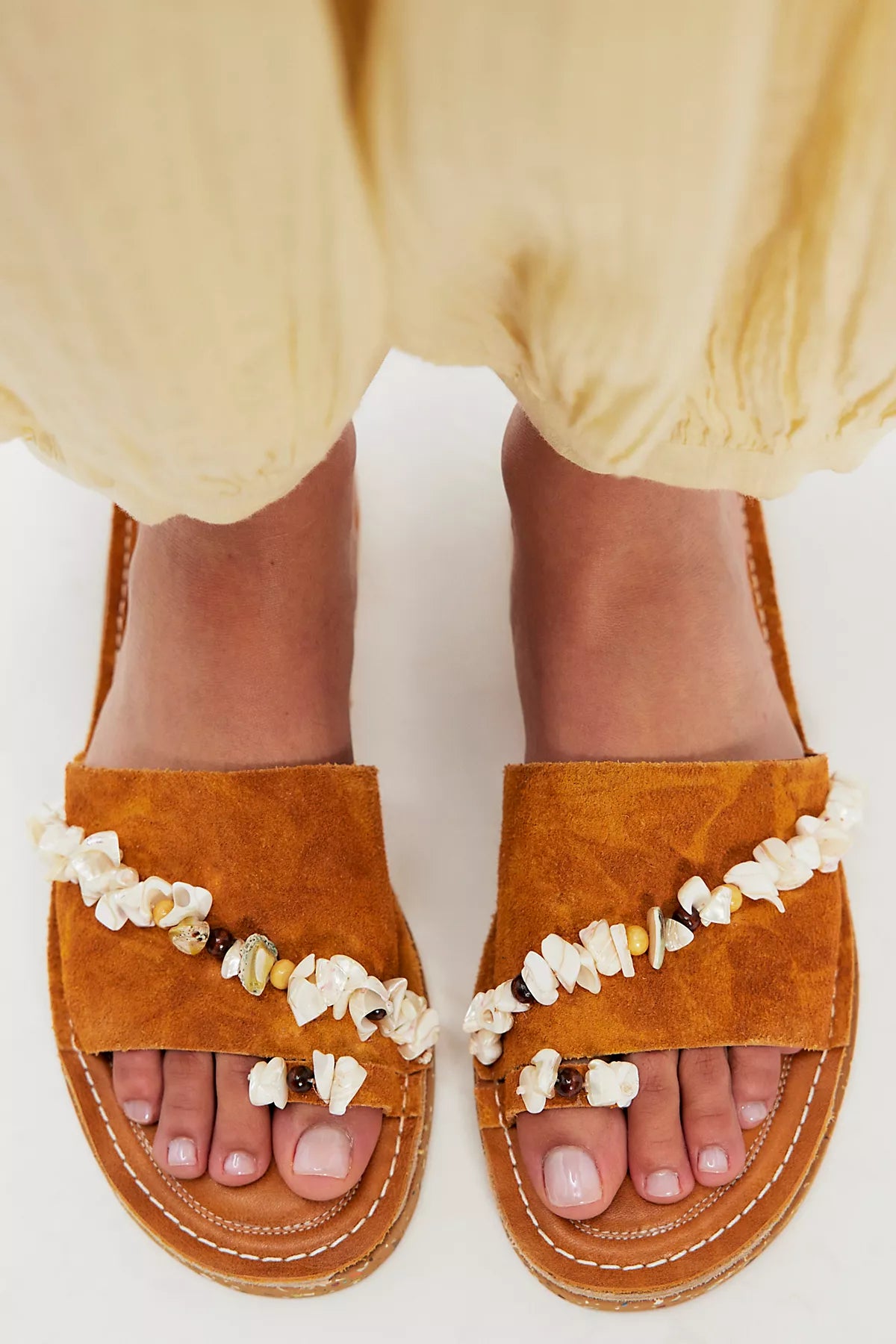 free-est Treasures Toe Ring Sandals