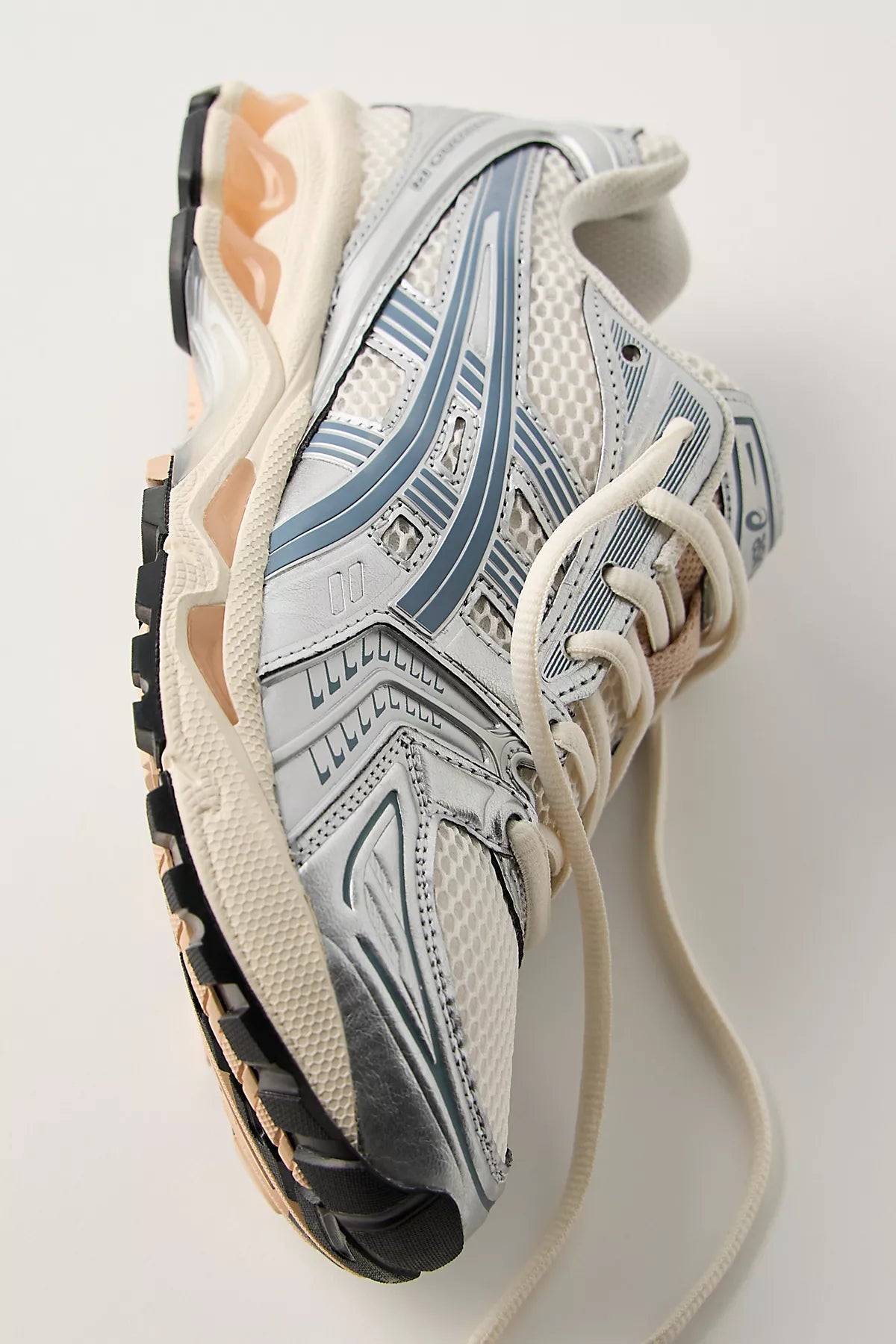 ASICS GEL-KAYANO 14 Sneakers