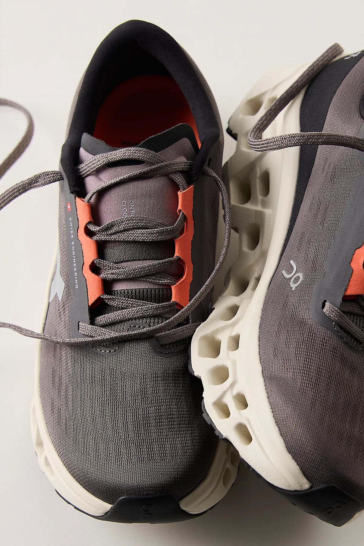 On Cloudmonster 3 Sneakers