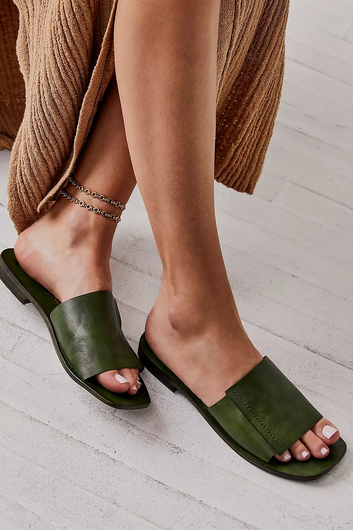 Verona Slide Sandals