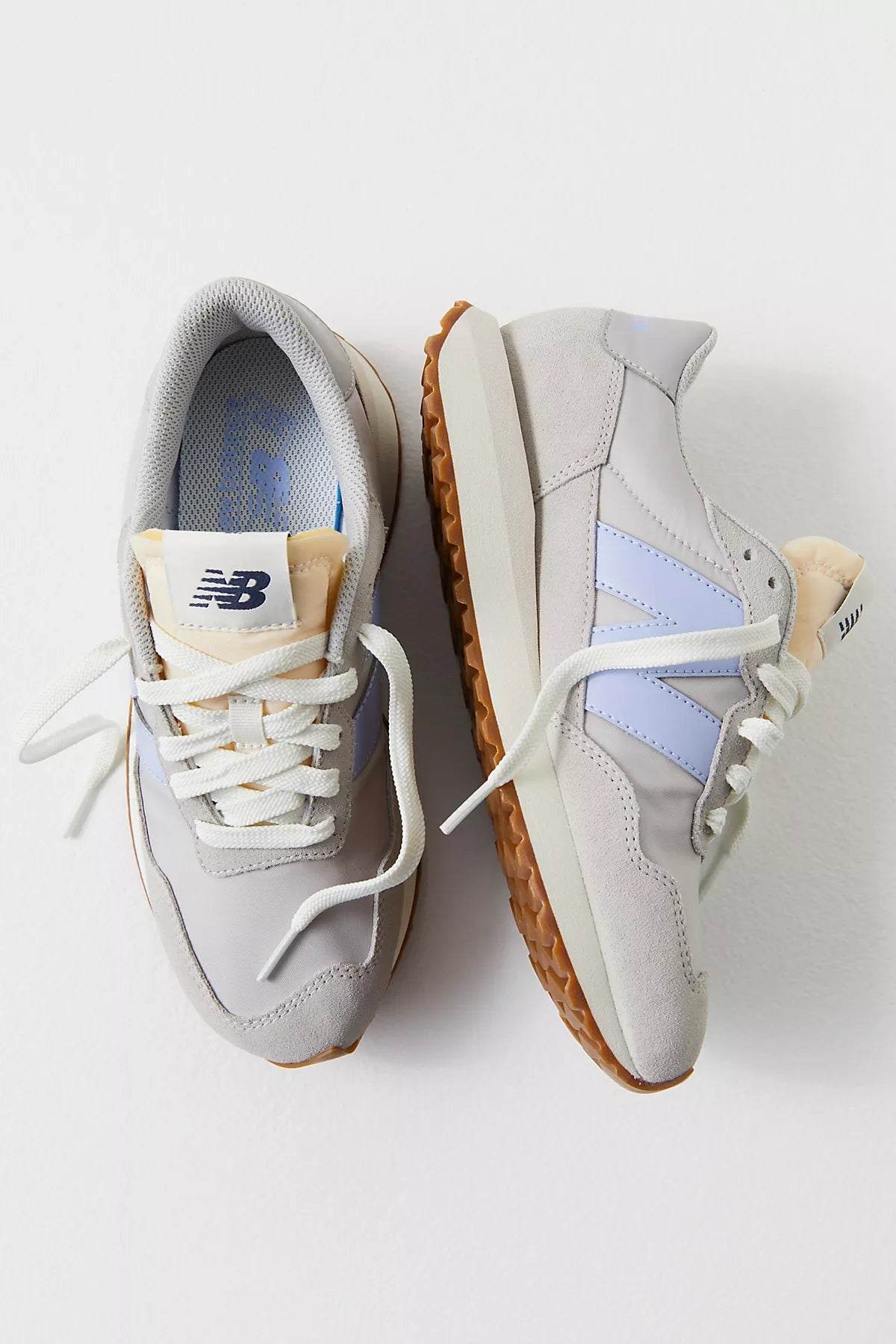New Balance 237 Sneakers