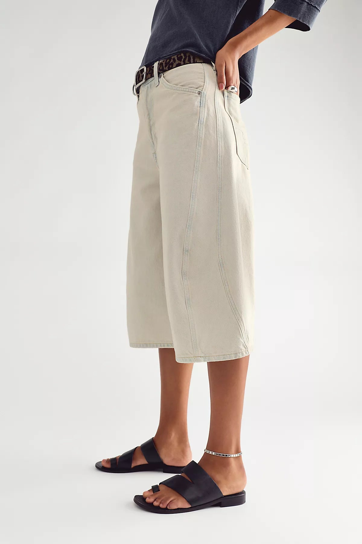 Abilene Toe Loop Sandals