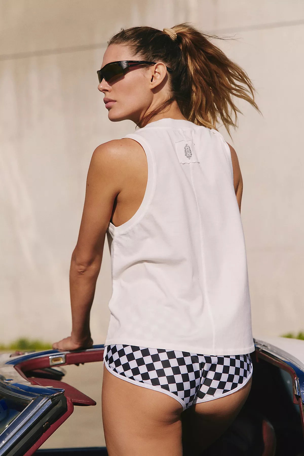 Game Time Logo Tank