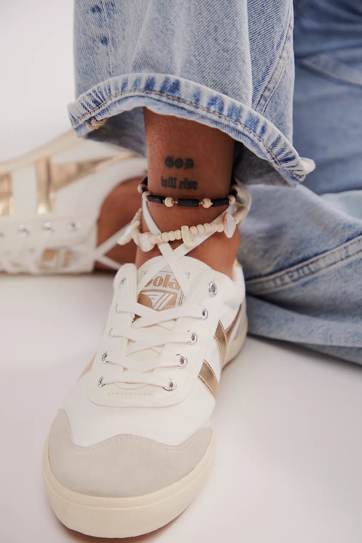 Gola Badminton Court Sneakers