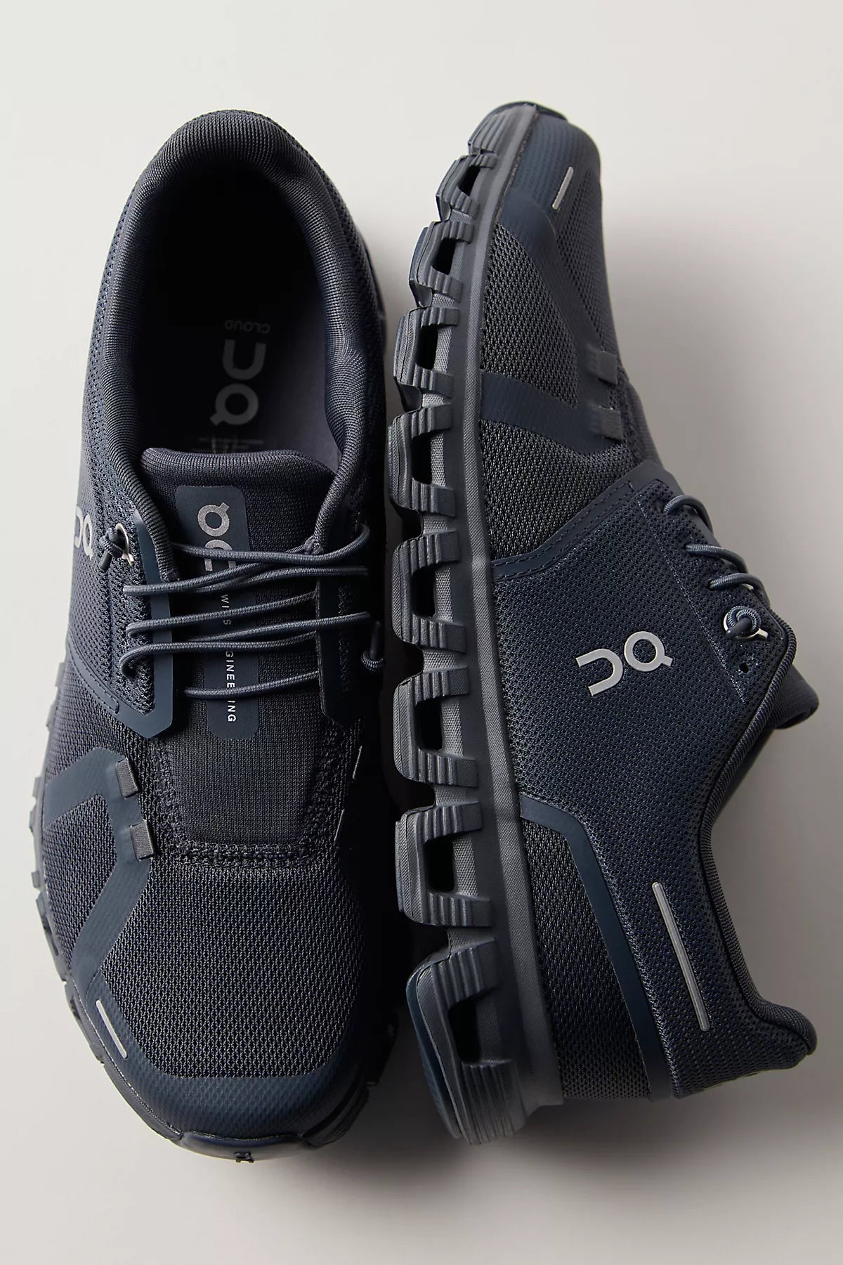 On Cloud 6 Sneakers