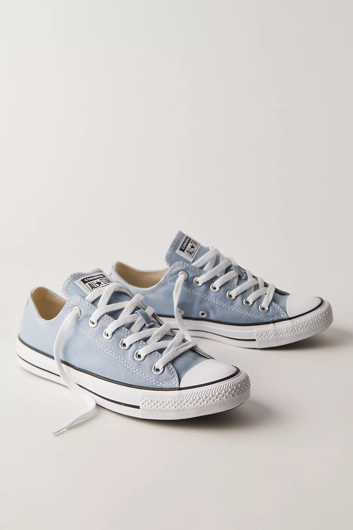 Chuck Taylor All Star Low-Top Converse Sneakers