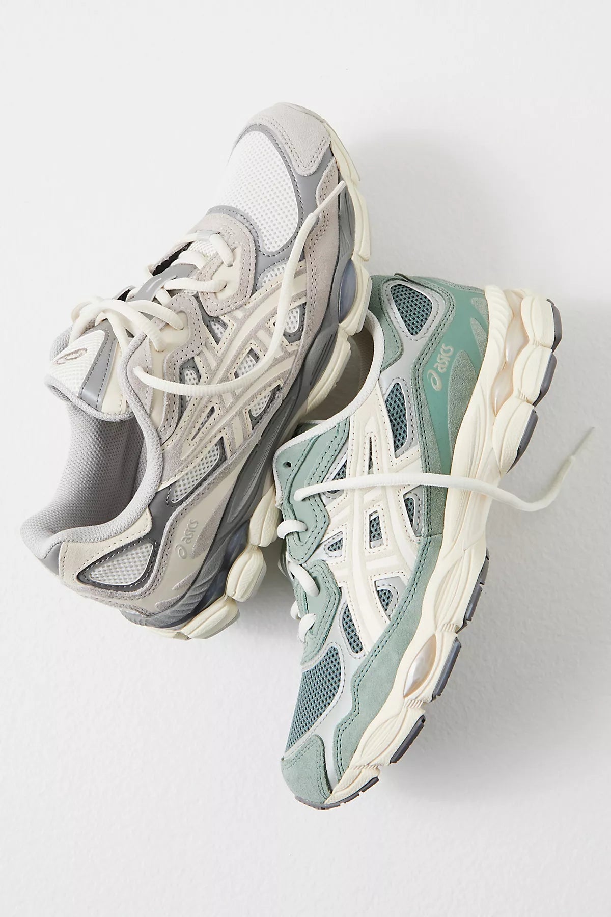 ASICS GEL-NYC Sneakers