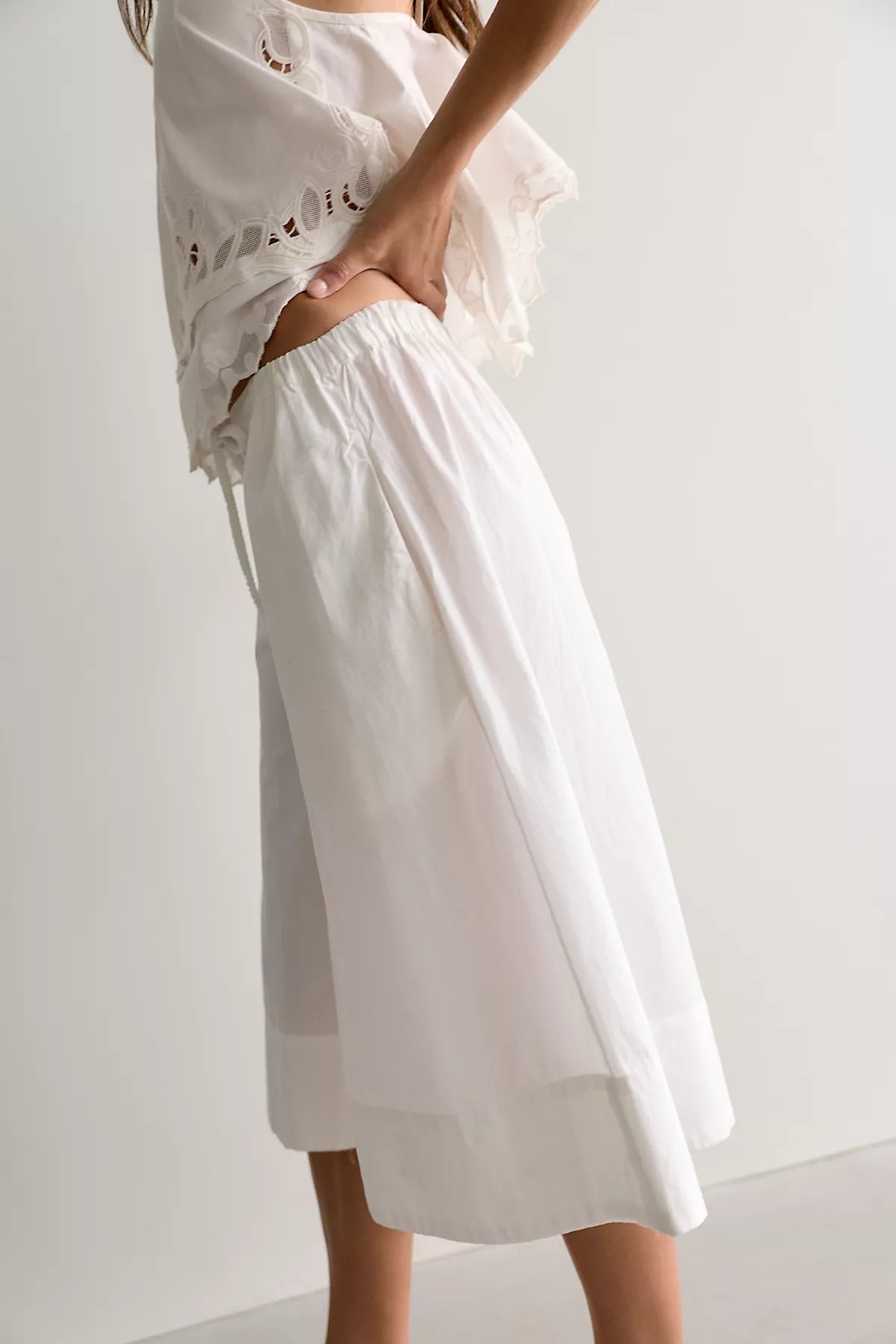 Menorca Slouchy Capris
