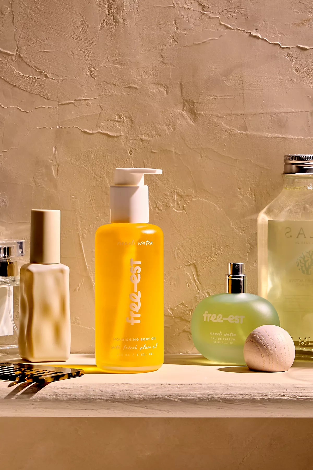 free-est Neroli Water Body Oil