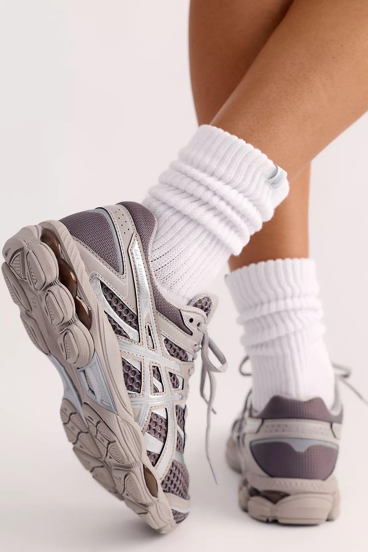 ASICS GEL-CUMULUS 16 Sneakers