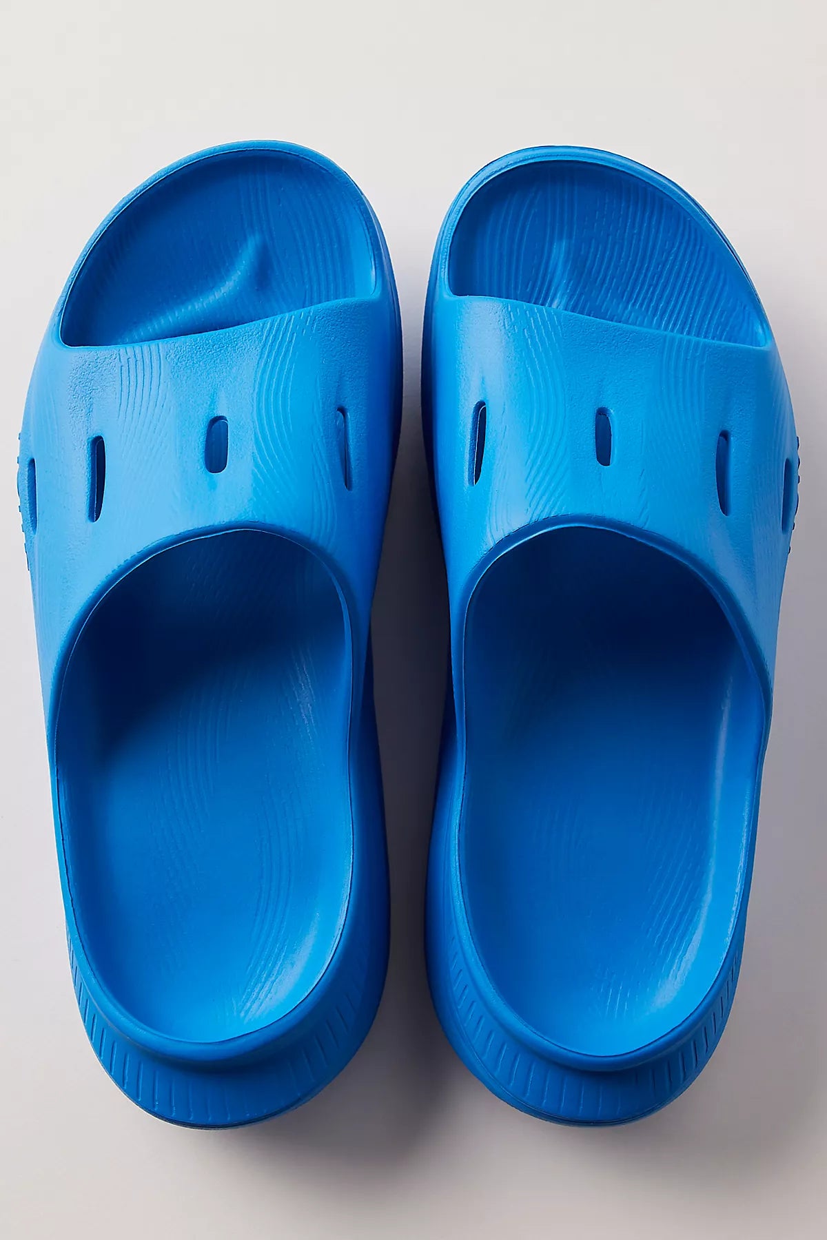 HOKA® Ora Recovery Slide 3