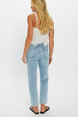 Closed Pedal Pusher Jeans