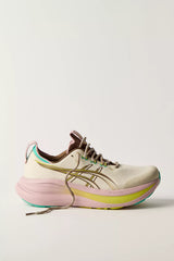 ASICS GEL-NIMBUS 28 TR Sneakers