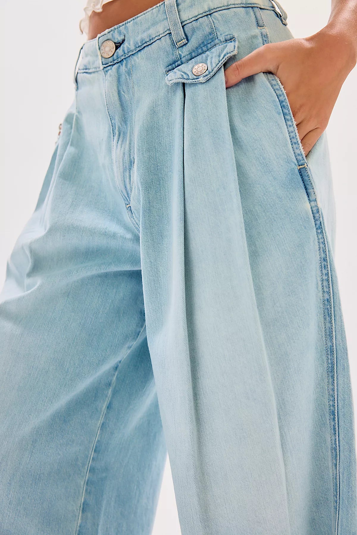 AMO Donna Cropped Denim Trouser