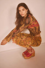 Front Row Wrap Clogs