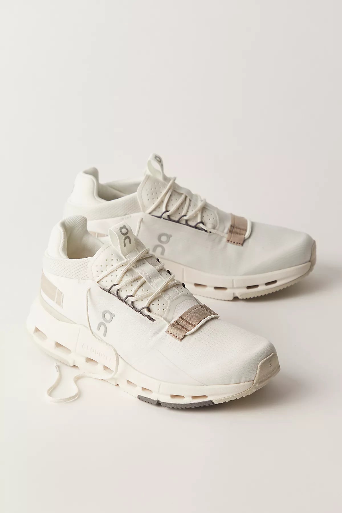 On Cloudnova 2 Sneakers