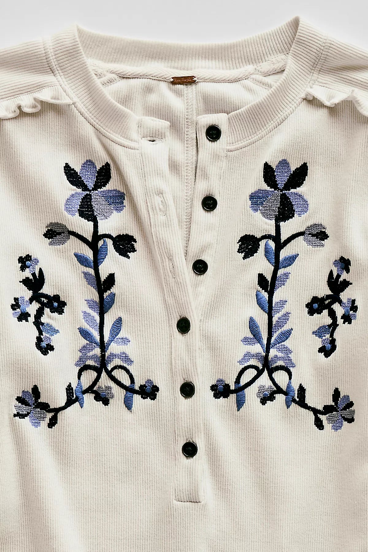 Fleur Embroidered Cuff Henley