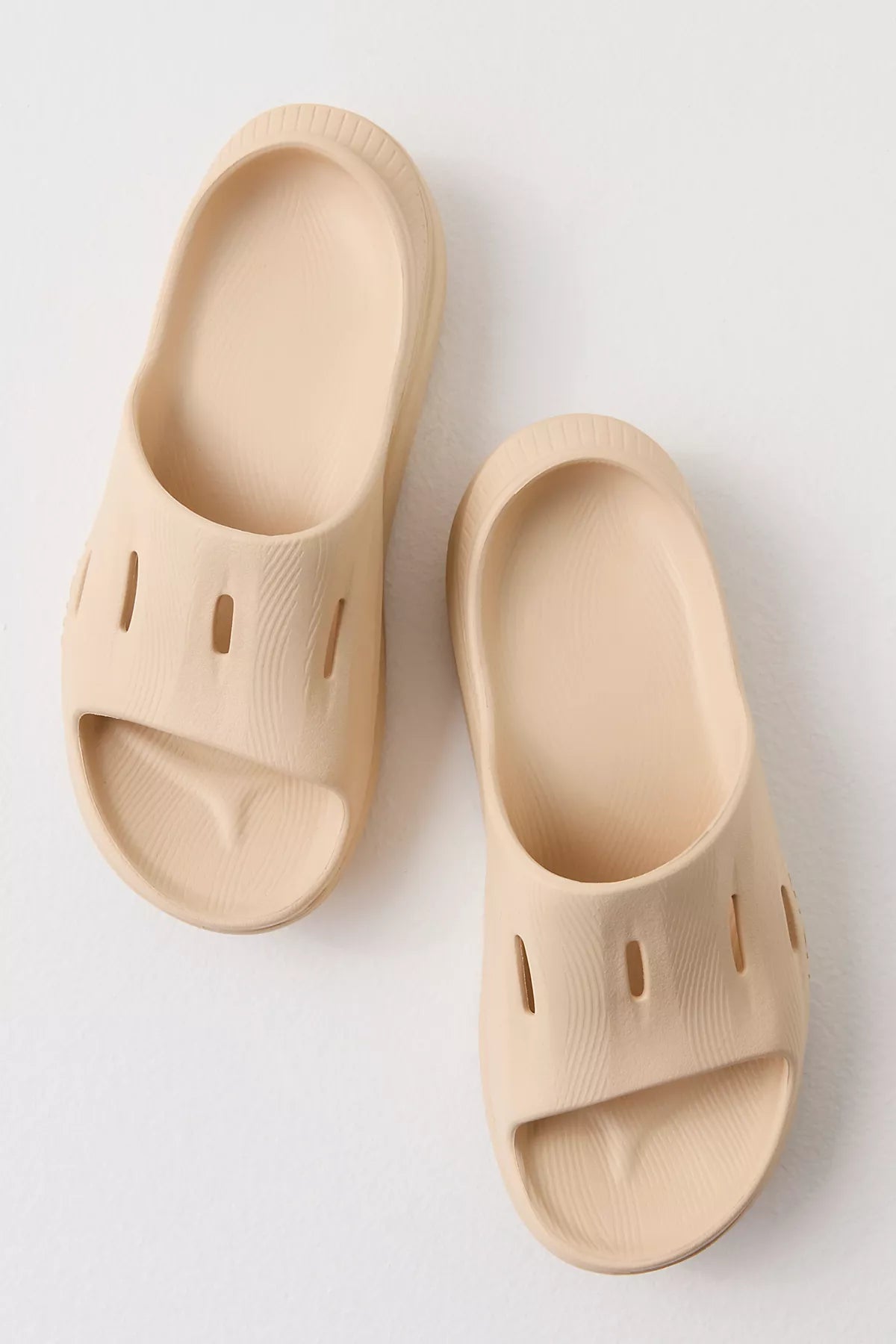 HOKA® Ora Recovery Slide 3