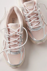 ASICS GEL-CUMULUS 16 Translucent Sneakers