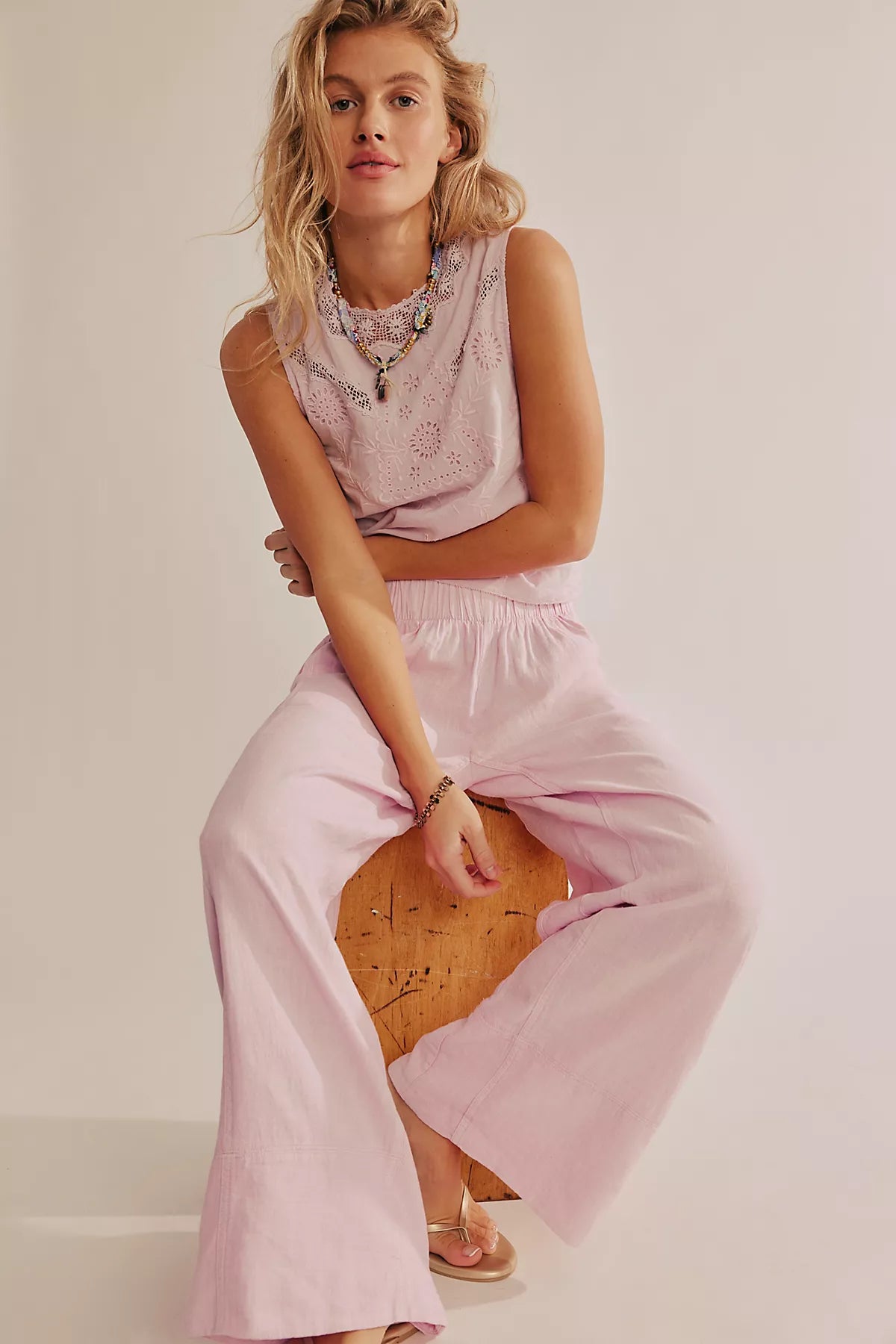 Day's End Linen Pull-On Pants