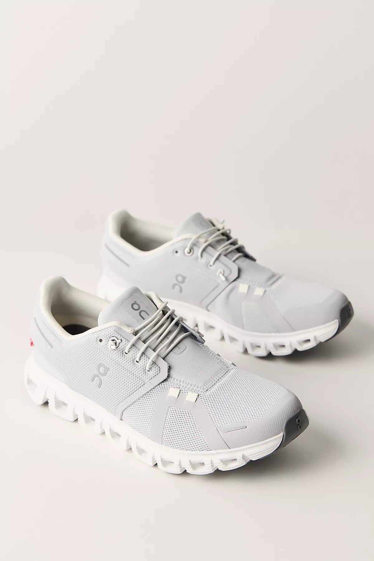 On Cloud 6 Sneakers