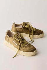 Autry Medalist Satin Low-Top Sneakers