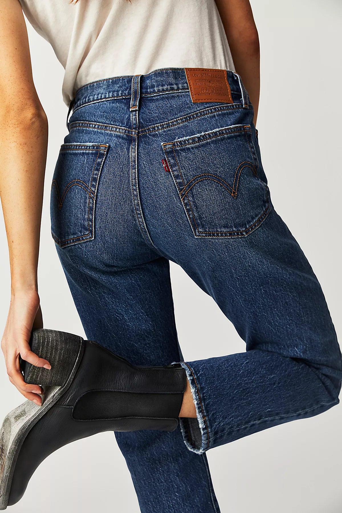 Levi's Wedgie Straight Jeans