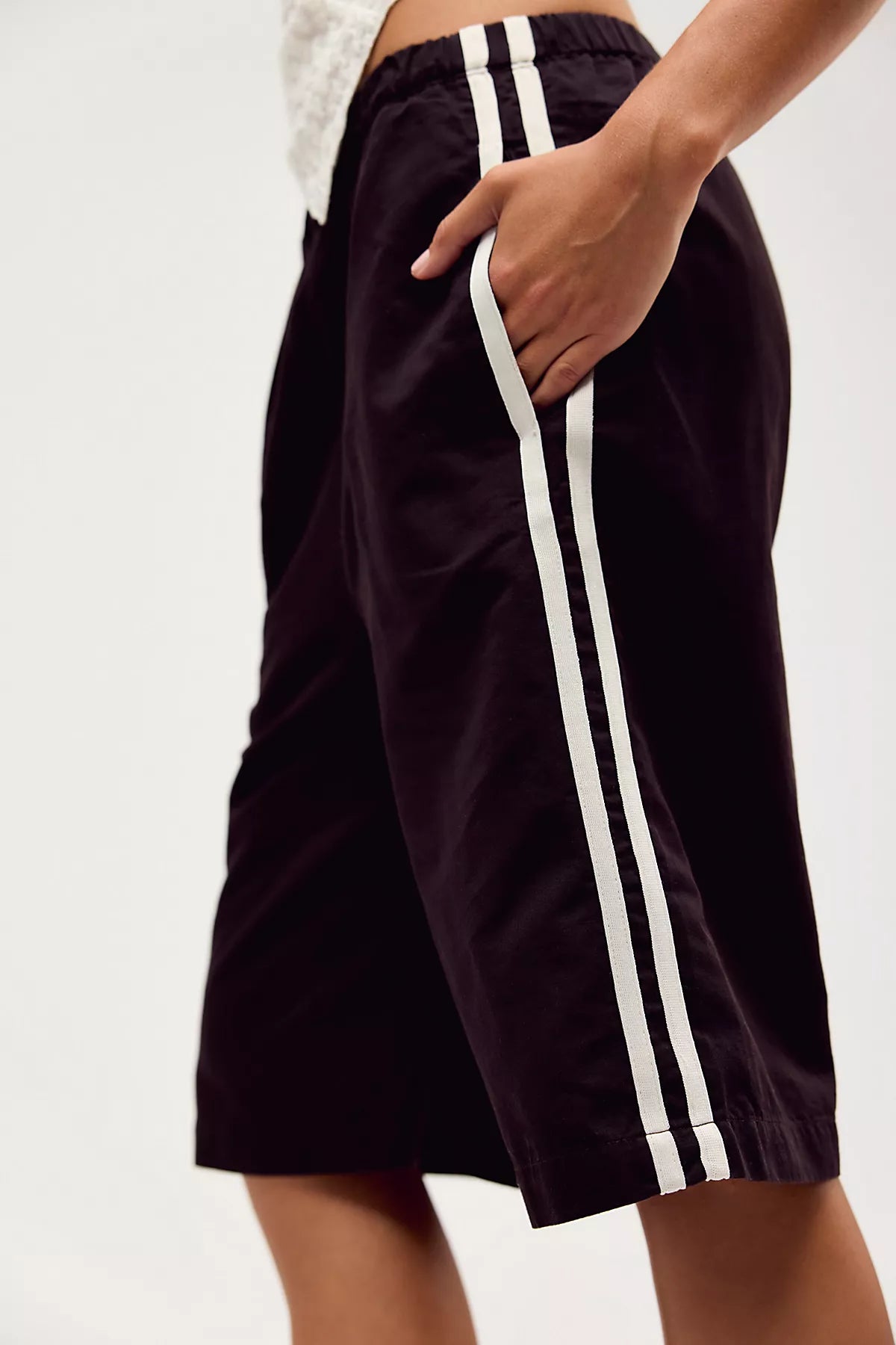 Citizens of Humanity Anais Pull-On Track Shorts