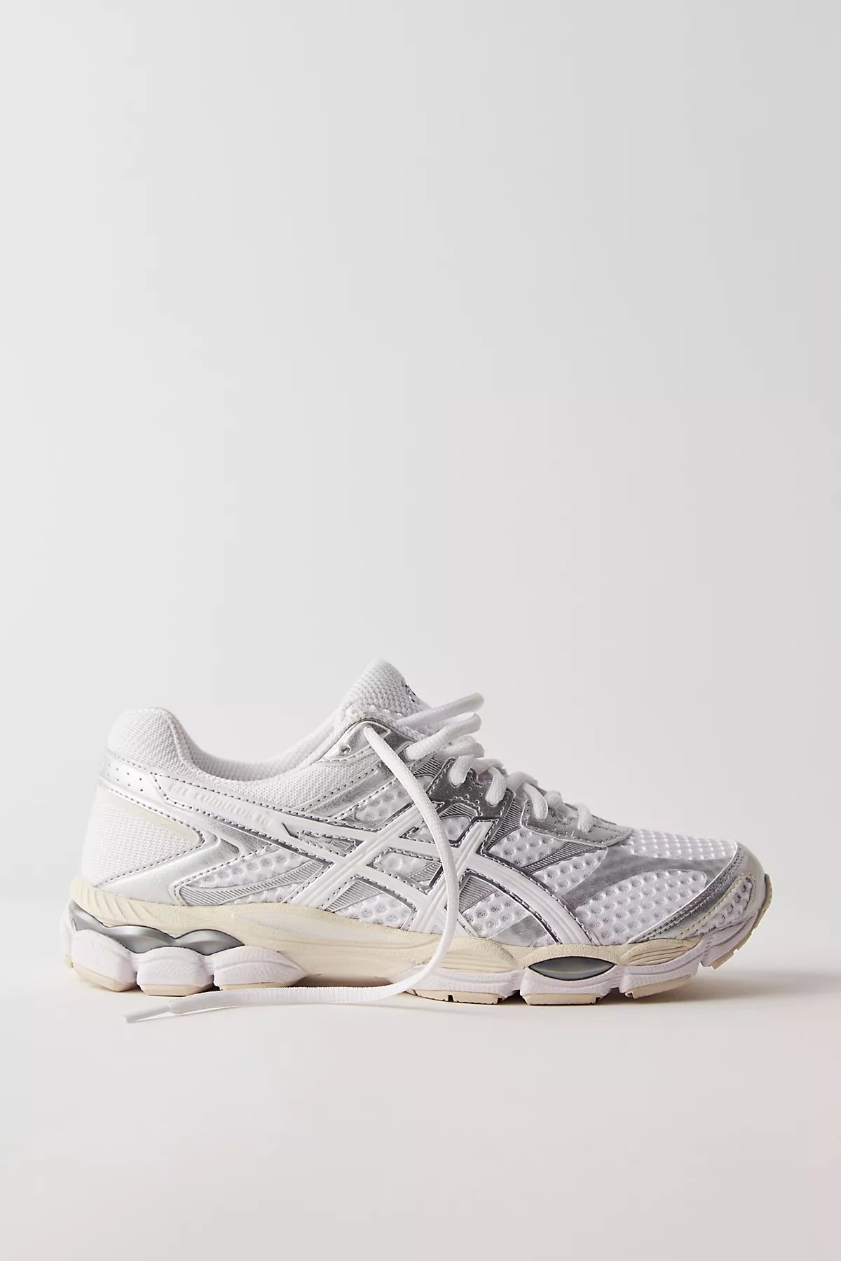 ASICS GEL-CUMULUS 16 Sneakers