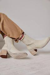Essential Chelsea Boots