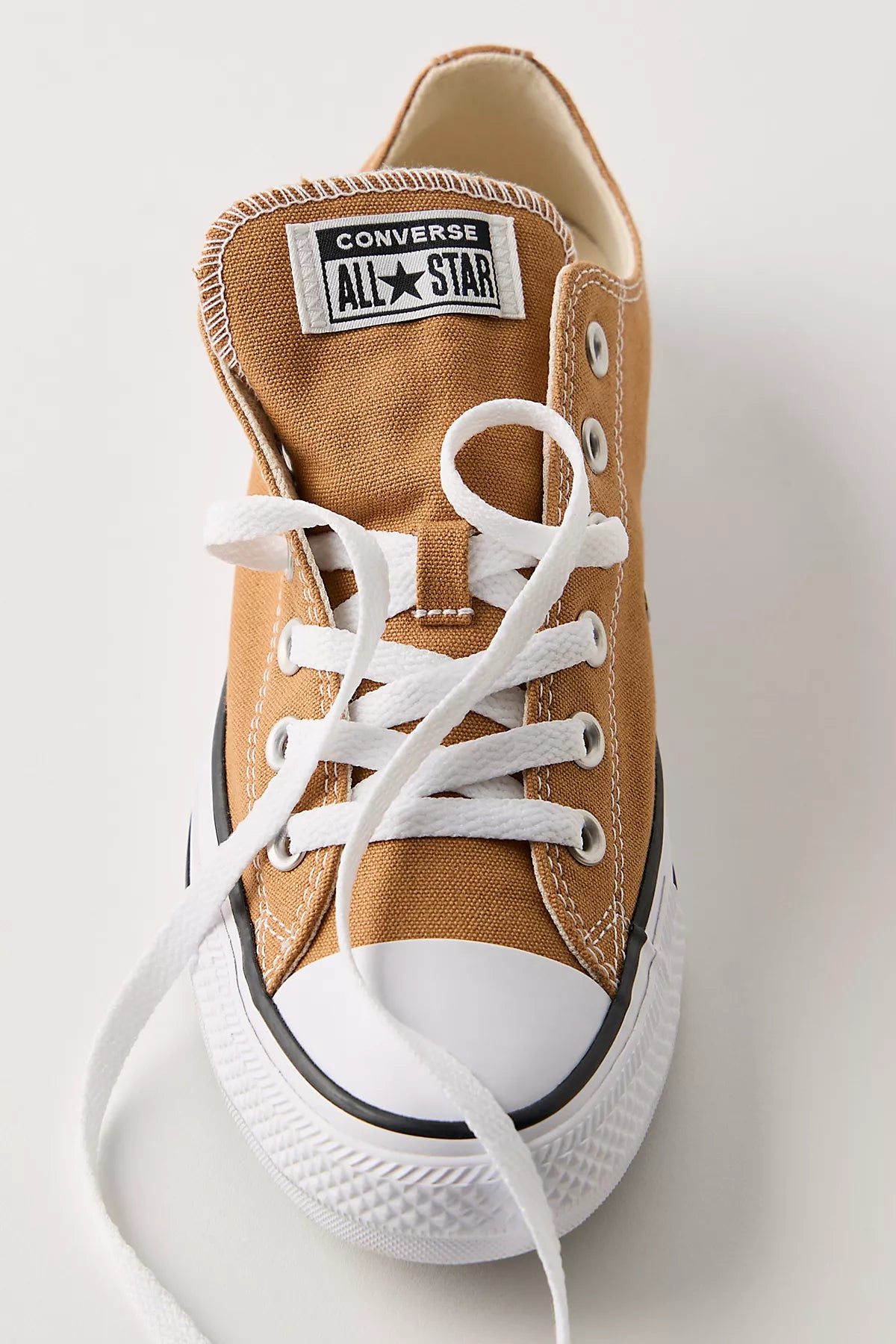 Chuck Taylor All Star Low-Top Converse Sneakers