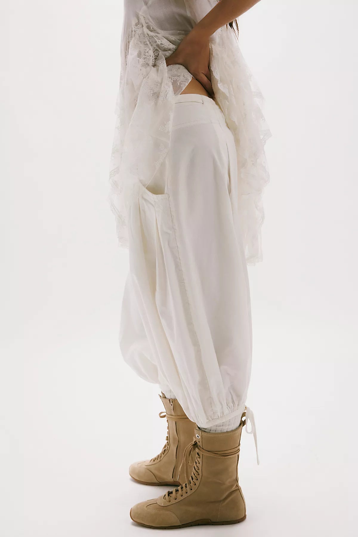 Calle Balloon Crop Pull-On Pants