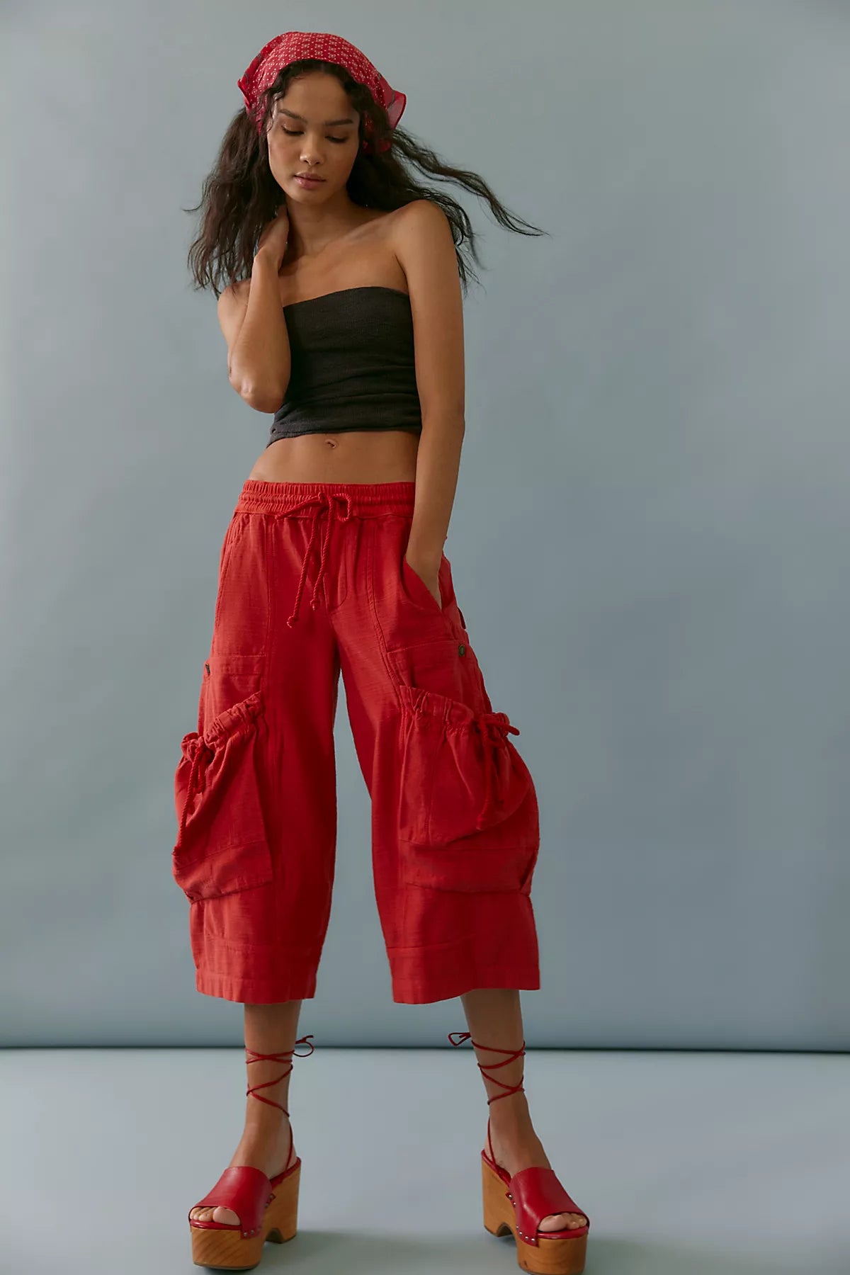 We The Free Ashton Crop Pull-On Cargo Pants