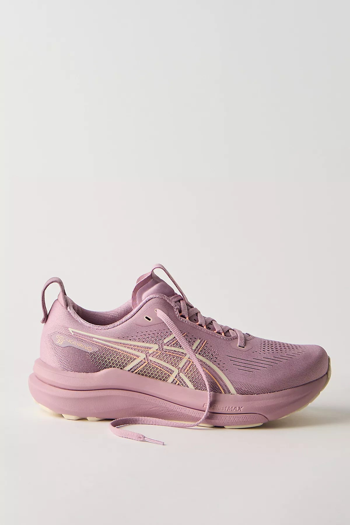 ASICS GEL-Kayano 33 Sneakers