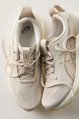ASICS GEL-Kayano 33 Sneakers