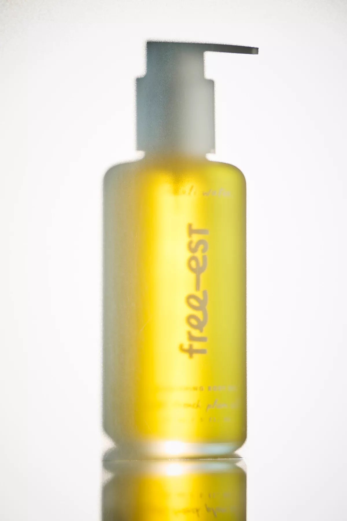 free-est Neroli Water Body Oil