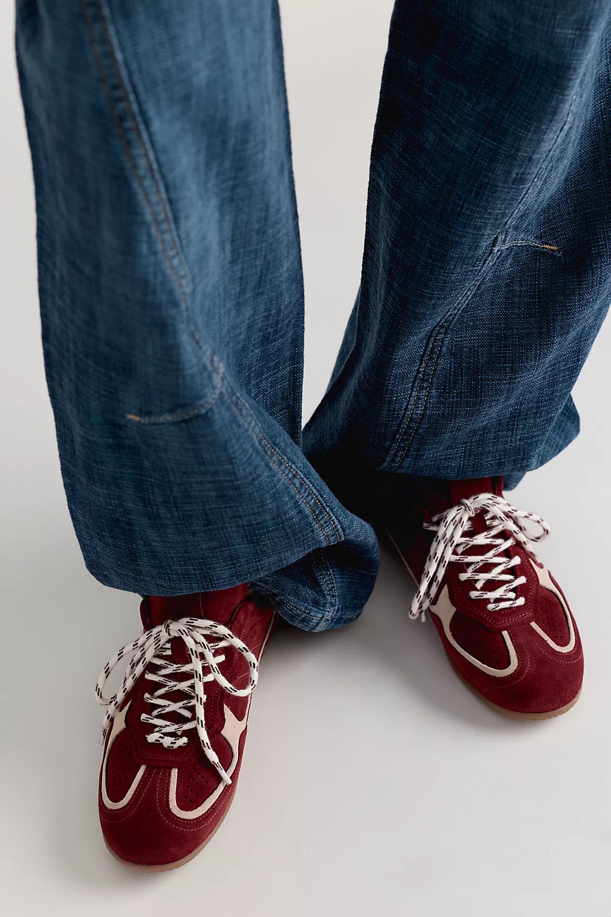 ALOHAS Tb.91 Suede Sneakers