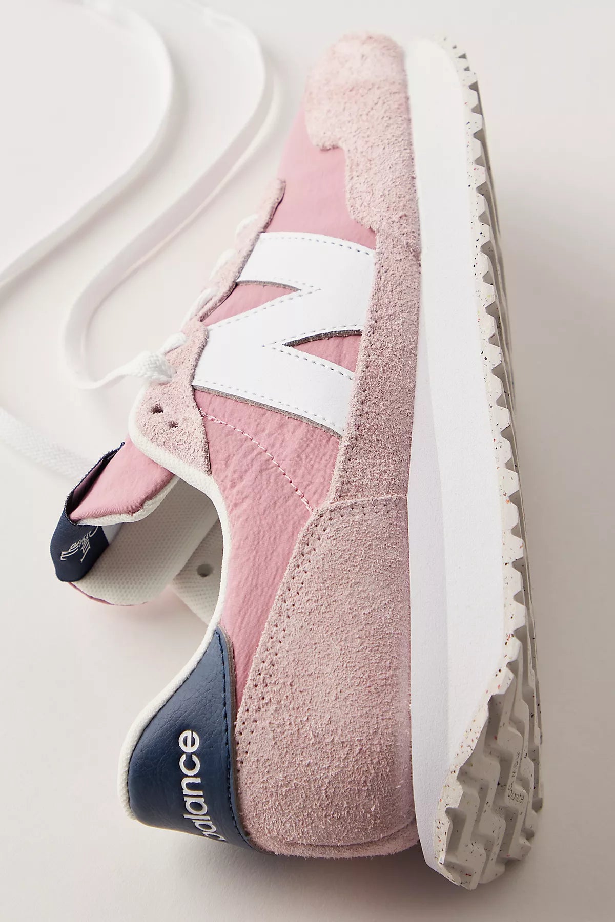 New Balance 237 Sneakers