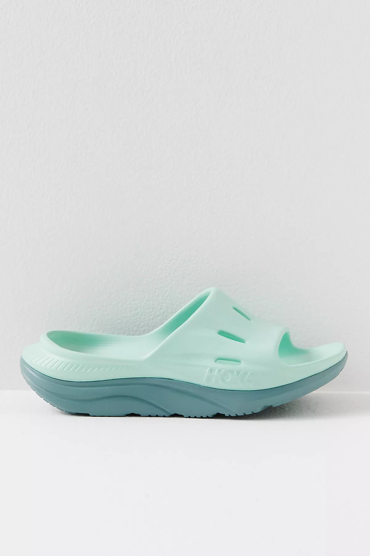 HOKA® Ora Recovery Slide 3