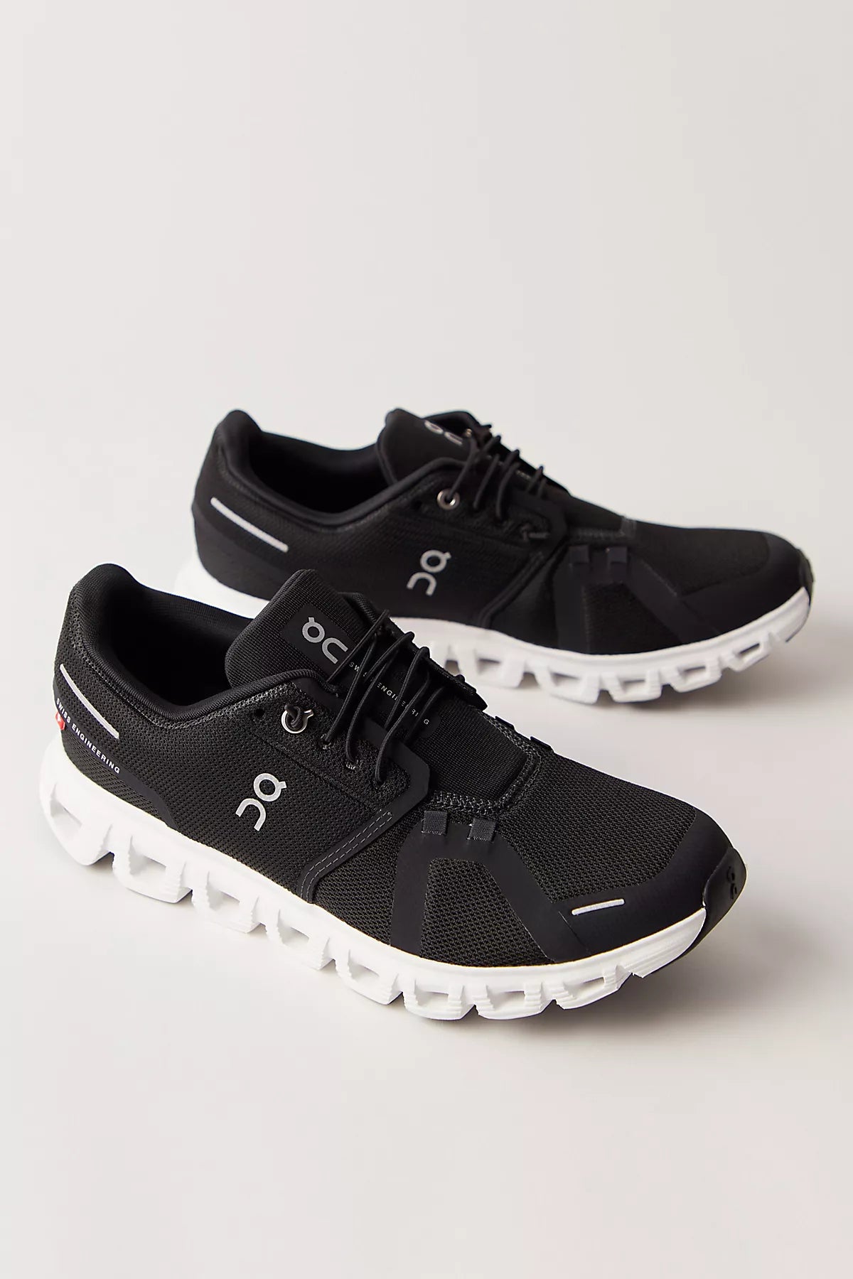 On Cloud 6 Sneakers