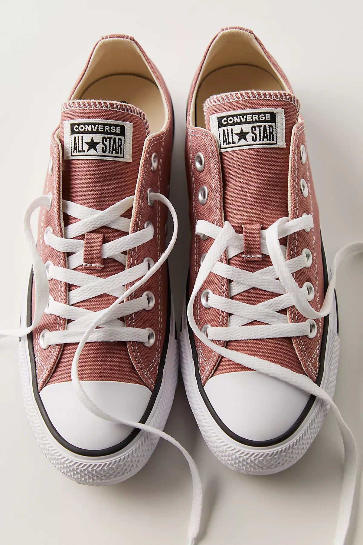 Chuck Taylor All Star Low-Top Converse Sneakers