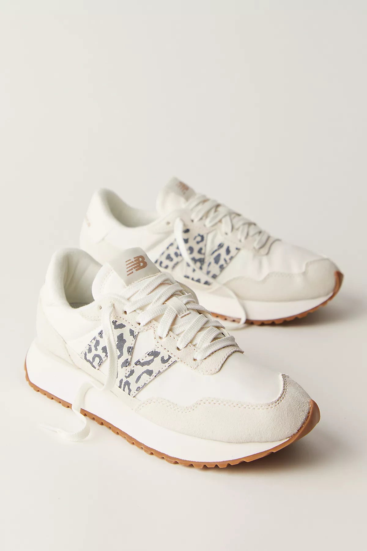 New Balance 237 Sneakers