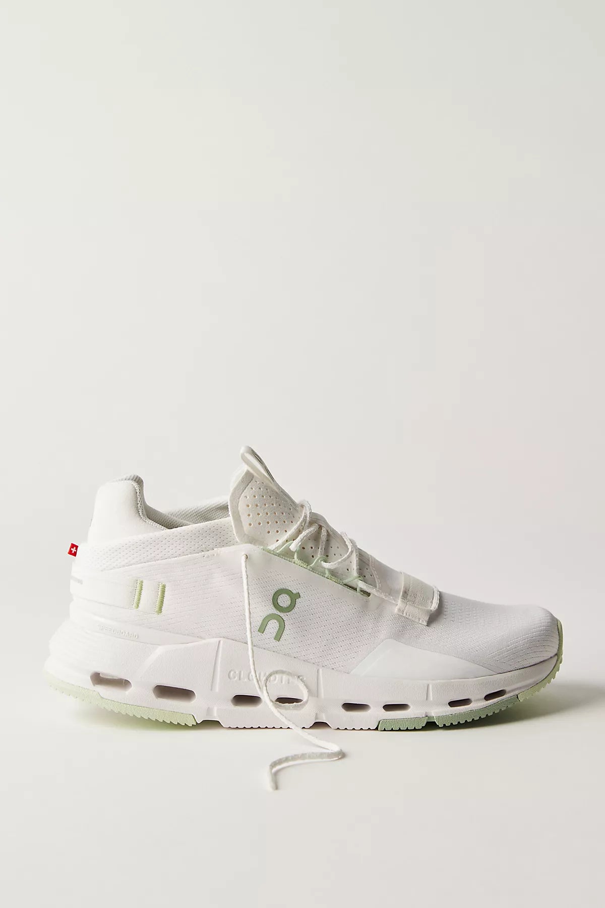 On Cloudnova 2 Sneakers