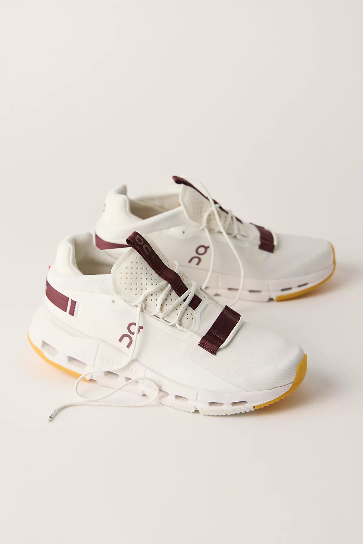 On Cloudnova 2 Sneakers