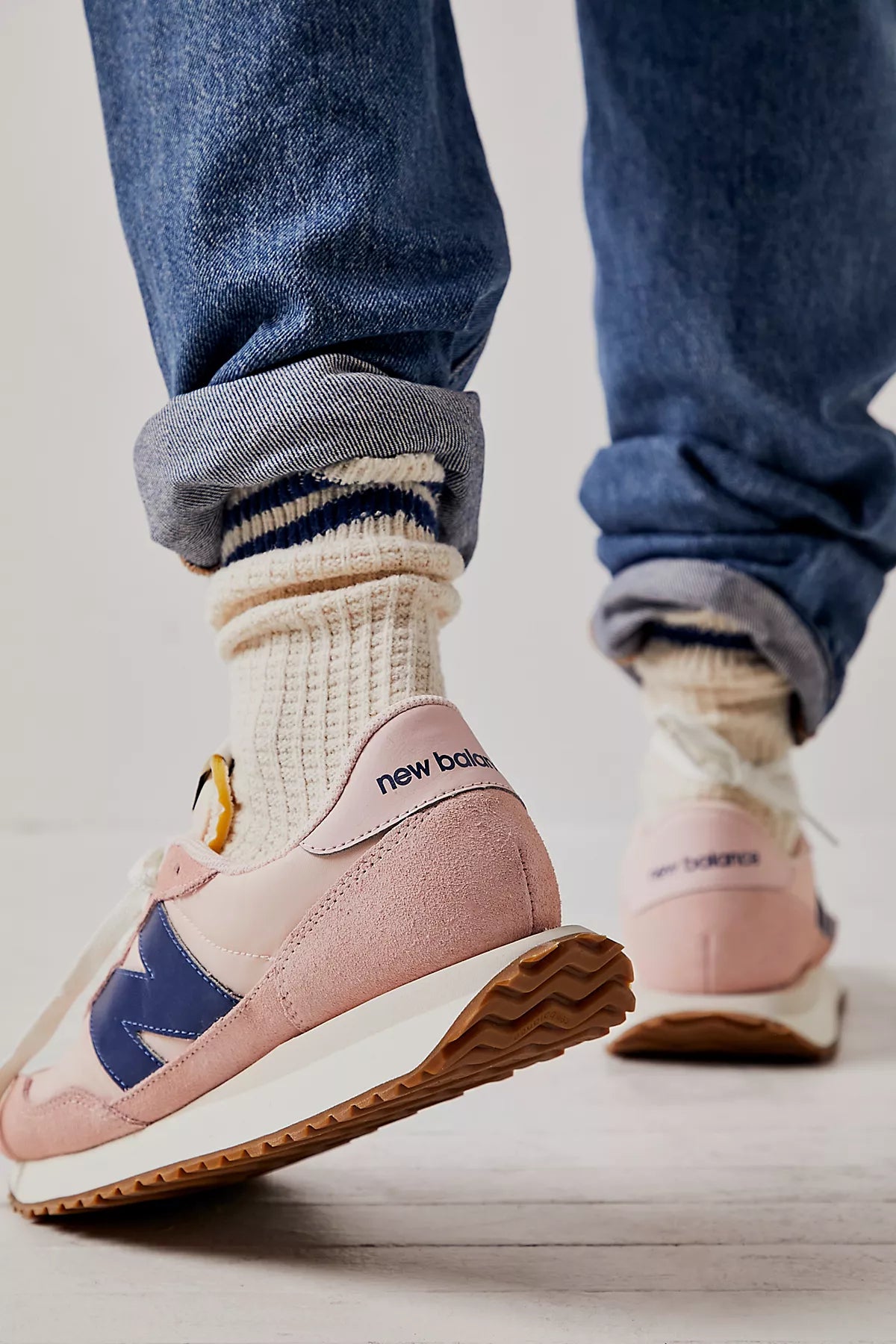 New Balance 237 Sneakers